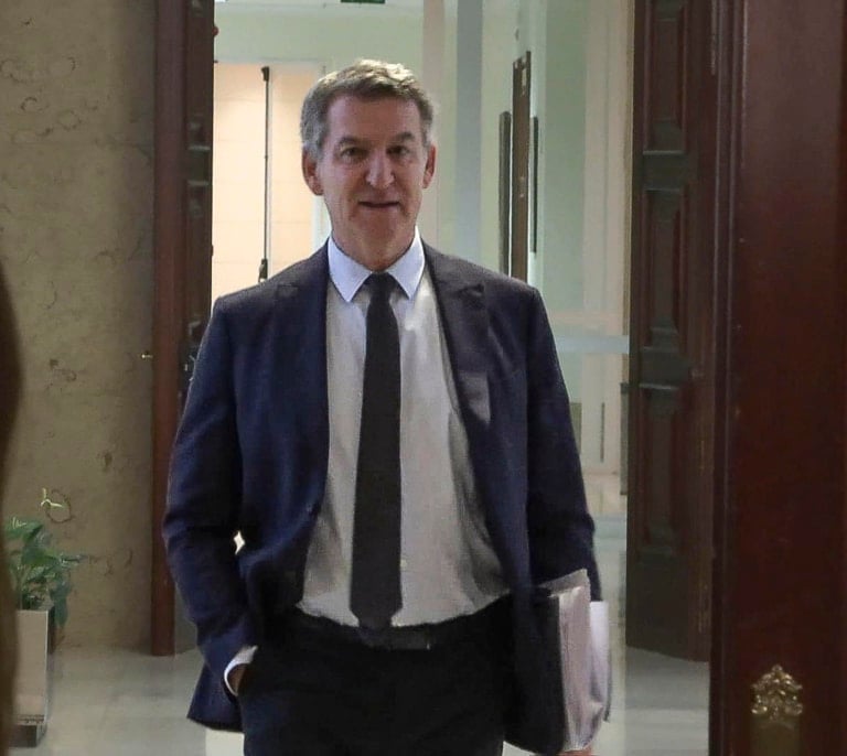 Feijóo reitera a la jueza que fue informado de la dana a través de los 23 mensajes que intercambió con Mazón