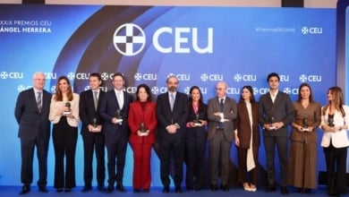 Los Premios CEU Ángel Herrera destacan trabajo, valores y solidaridad en un acto marcado por la tragedia de Adamuz