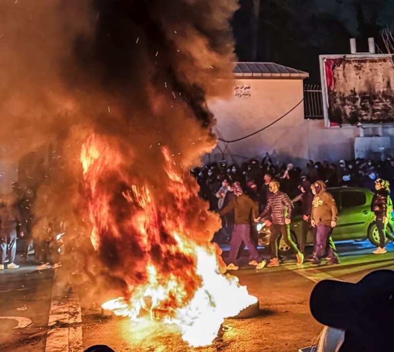 ¿Pueden las protestas en Irán derrocar al régimen de los Ayatolás?