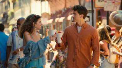 Llega a Netflix 'Gente que conocemos en vacaciones', la adaptación de la novela de Emily Henry