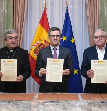 La Conferencia Episcopal destaca que el acuerdo con el Gobierno es "temporal" [...]
