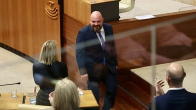 Naharro, un referente moderado del PP extremeño con el que Guardiola pone coto ideológico a Vox