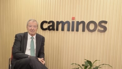 El presidente de la Comisión de Accidentes pide que Adif aclare por qué se renovaron "unos tramos sí y otros no"