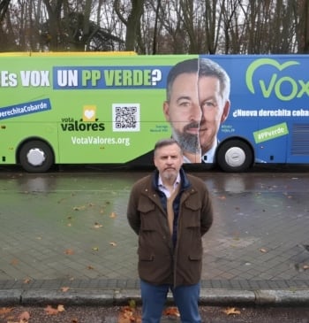 Cuatro años de 'divorcio' gradual entre Hazte Oír y Vox: "Abascal hace [...]