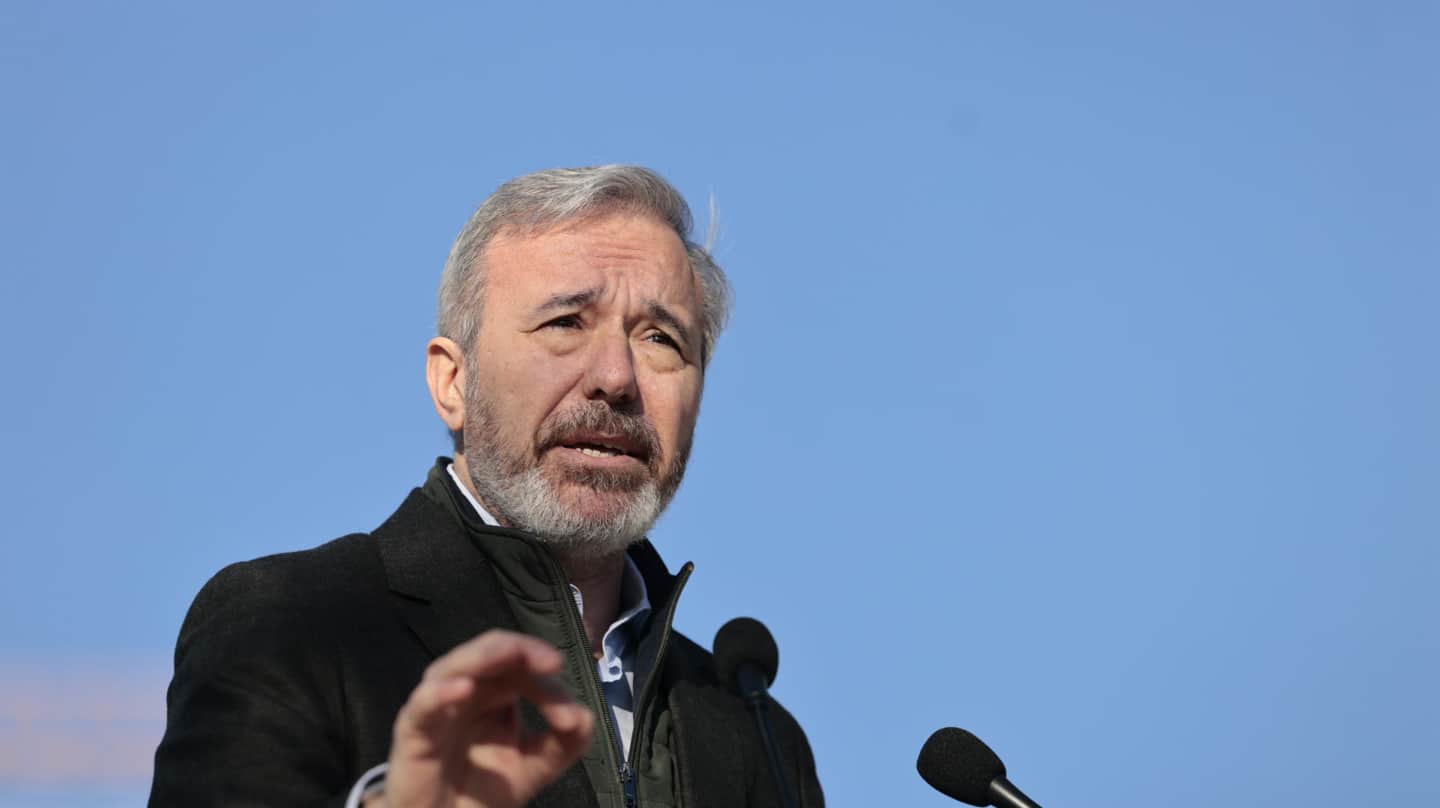 El presidente en funciones de Aragón, Jorge Azcón, durante el inicio de Campaña del PP, este viernes en Zaragoza