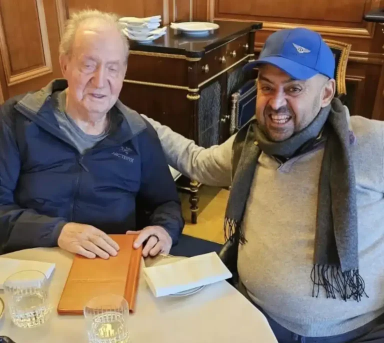 Juan Carlos I, ante el escenario de sus últimos días en Abu Dabi: “Sería un fracaso que muriera en una autocracia”