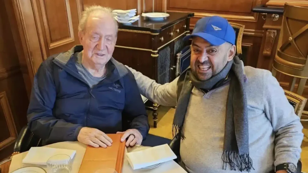 Juan Carlos I, ante el escenario de sus últimos días en Abu Dabi: “Sería un fracaso que muriera en una autocracia”