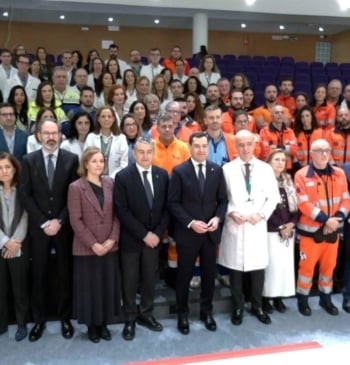 Juanma Moreno agradece su labor a los sanitarios de Adamuz: "Sois el [...]