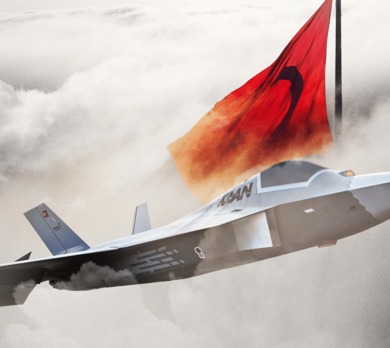 El fabricante del avión de combate turco deja la puerta abierta a España ante la parálisis del FCAS