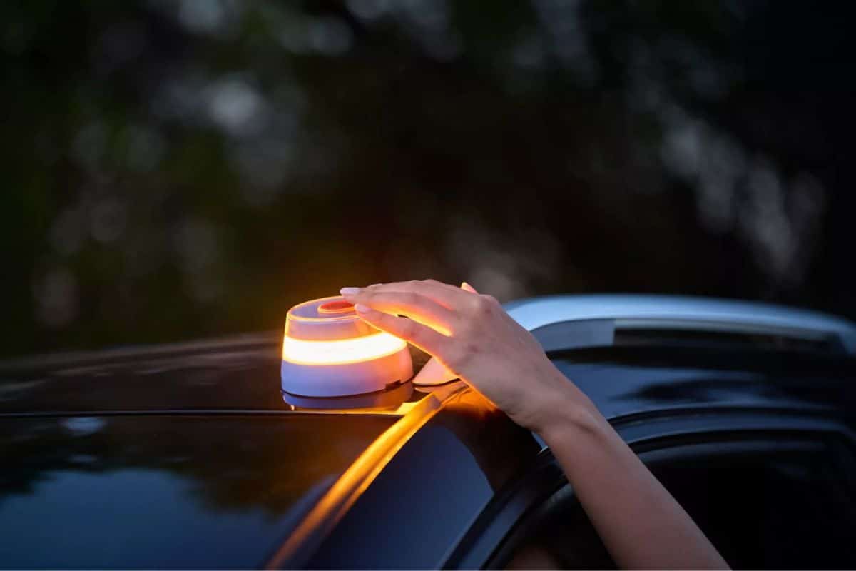 La DGT multará con 80 euros a quienes cometan este error con la baliza