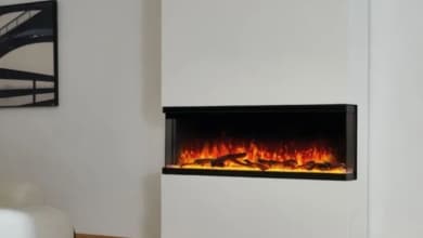 La chimenea eléctrica realista que muchos están poniendo en casa este invierno está arrasando en Leroy Merlin
