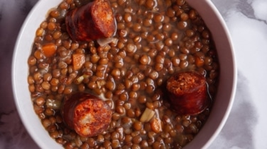 El truco casero que mejora notablemente la digestión de las lentejas