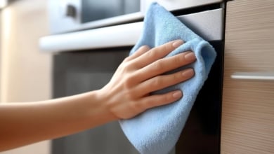 La pasta rosa que elimina las manchas de cualquier superficie del hogar