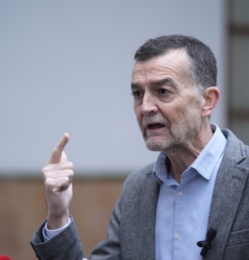 Maíllo (IU) sentencia el liderazgo de Yolanda Díaz para la refundación de [...]