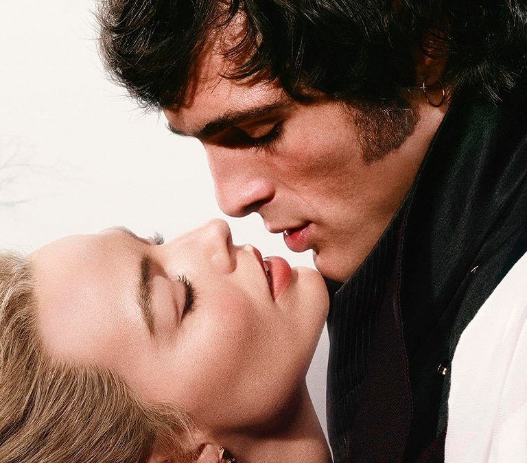 ¿Qué pasa realmente entre Margot Robbie y Jacob Elordi? El actor la dejó "casi temblando"