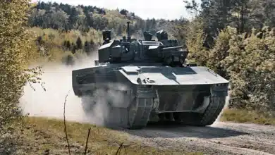 La batalla de dos gigantes de la industria de defensa: ¿Por qué se pelea Santa Bárbara con Indra?