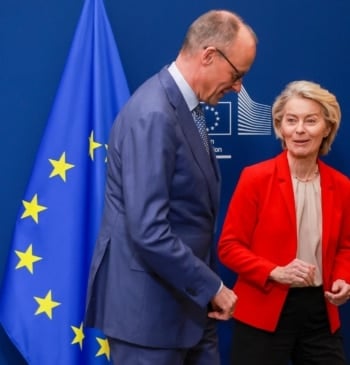 La UE hace control de daños tras los zigzag de Trump sobre [...]