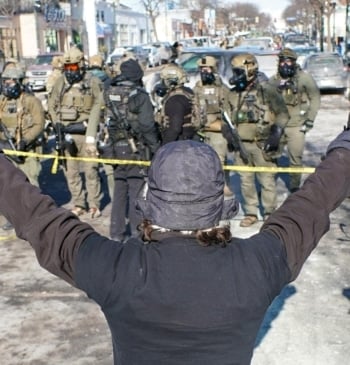 Por qué Trump quiere convertir Minnesota en un estado policial: ¿puede impedirse?