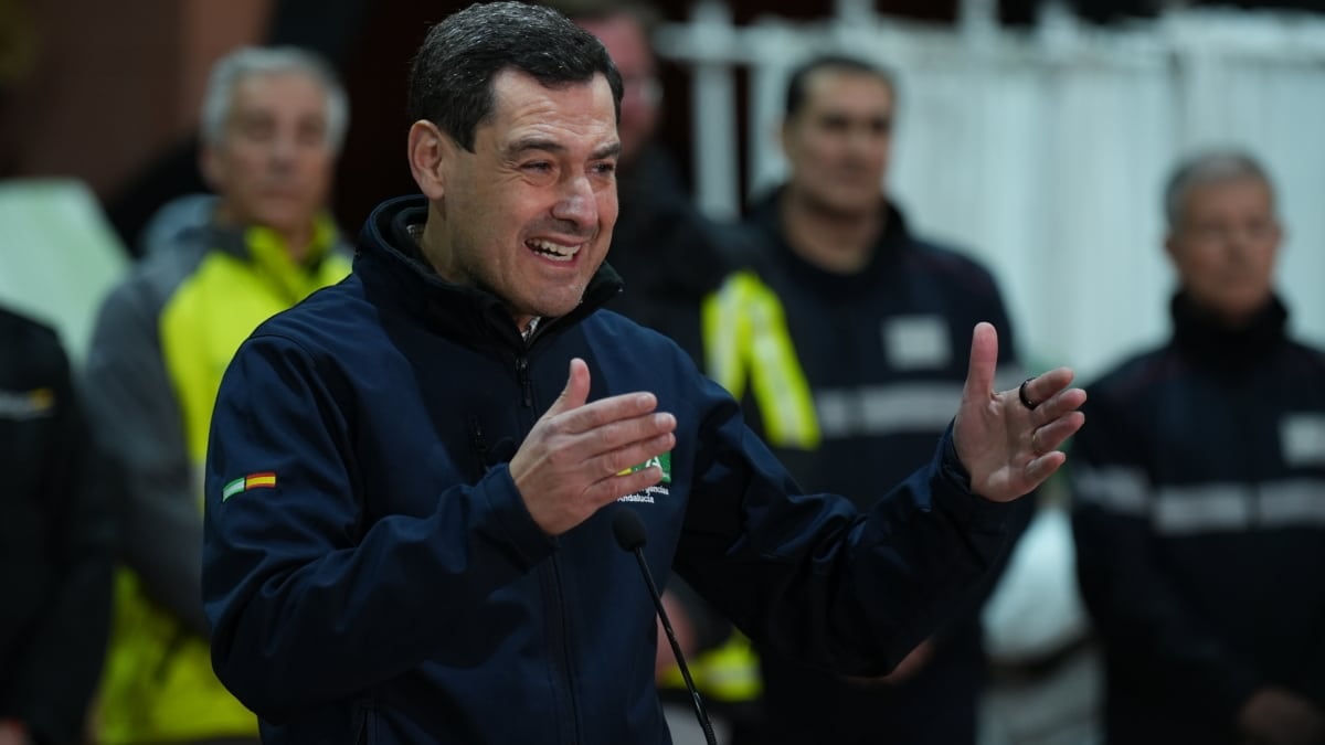 Moreno no secunda las críticas de Ayuso: "Estamos de luto oficial y no soy persona de polémicas"