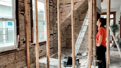 Las obras que puedes hacer en casa y ahorrar hasta 9.000 euros en la declaración de la Renta