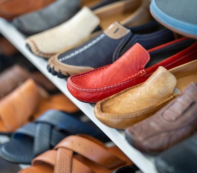 El truco viral para evitar que el zapatero tenga mal olor