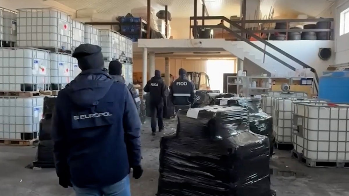 Así ha sido la mayor operación contra las drogas sintéticas de Europa: 24 laboratorios desmantelados y 20 detenidos