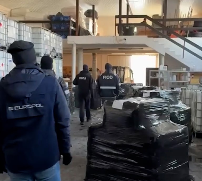 Así ha sido la mayor operación contra las drogas sintéticas de Europa: 24 laboratorios desmantelados y 20 detenidos