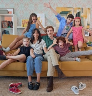 Cartel promocional de la serie 'Padre no hay más que uno'