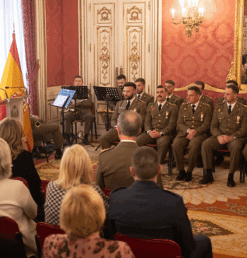 "El servidor público peor remunerado del Estado": los militares denuncian su precariedad [...]