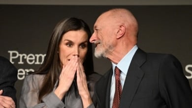 Pérez-Reverte achaca a las amenazas de "grupos de ultraizquierda" la cancelación del ciclo del que se apeó David Uclés