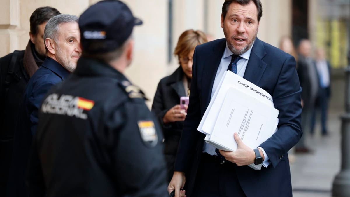 Siga en directo la comparecencia de Óscar Puente en el Senado