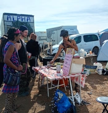 300 agentes de la Guardia Civil vigilan la rave de Albacete en [...]