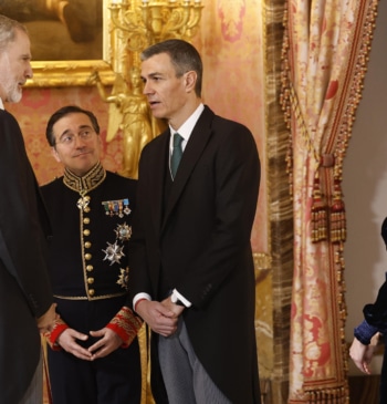 Los diplomáticos vuelven a pedir la intermediación de Sánchez ante el "ninguneo" [...]