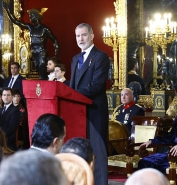 El rey defiende ante el cuerpo diplomático una relación con EEUU basada [...]