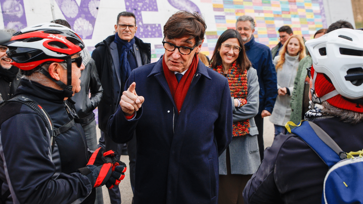 El presidente de la Generalitat de Cataluña, Salvador Illa, el pasado viernes en Santa Coloma de Gramenet.