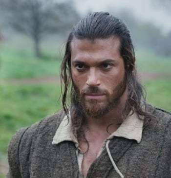 Can Yaman, 'el rey' de las telenovelas turcas, detenido en Estambul por [...]