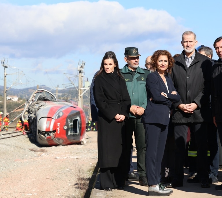 Gobierno y Junta de Andalucía posponen el Homenaje de Estado tras la petición de las familias