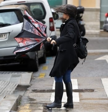 3.000 incidencias en Andalucía desde el inicio del temporal, con 35 carreteras [...]