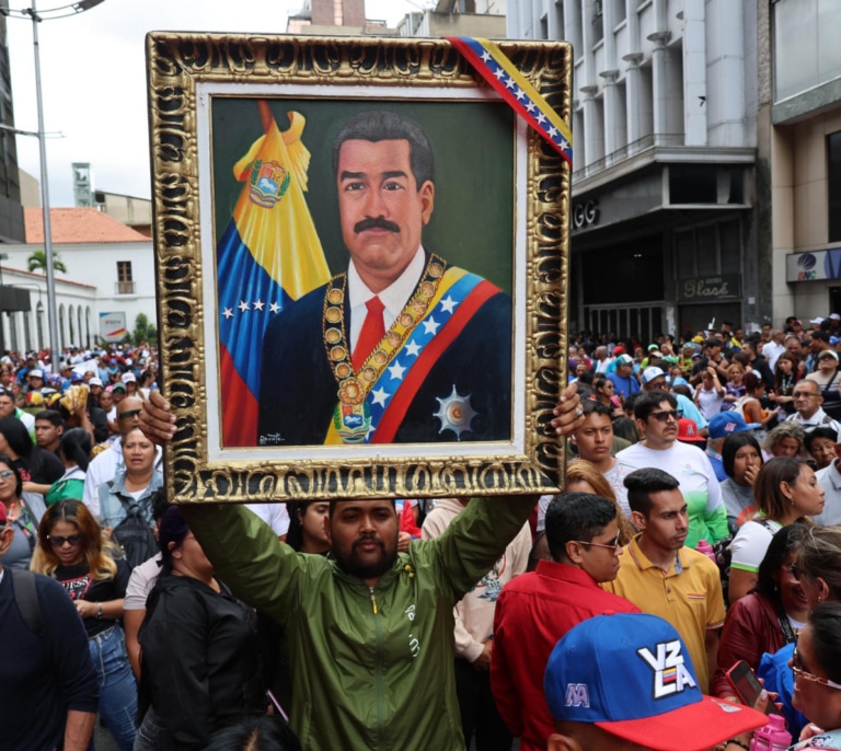 El miedo de los venezolanos a un madurismo sin Maduro: "El monstruo está descabezado pero sigue en pie"