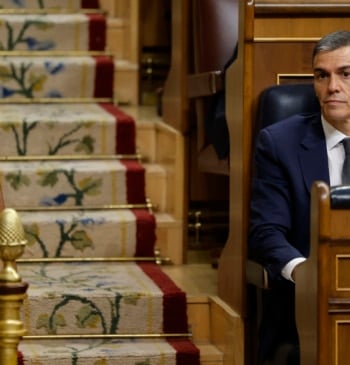 Sánchez mantiene su plan: generales en "julio de 2027", después de las [...]