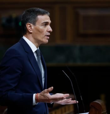 Sánchez acusa a Feijóo de "blanquear a la ultraderecha" y le avisa [...]