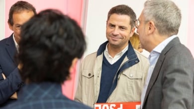 Cabezón, el "agente doble" al que Sánchez aupó al aparato tras la caída de Cerdán y ahora señalado por elusión de impuestos