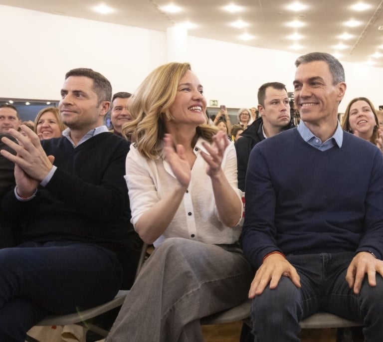 Sánchez mantiene a Cabezón en la cúpula pero Moncloa avisa: "No le temblará el pulso" si hay "algo turbio"