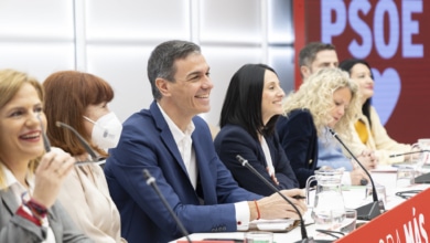 Sánchez abre los archivos del 23-F como gesto a su izquierda mientras sigue parada su reforma de la ley de secretos