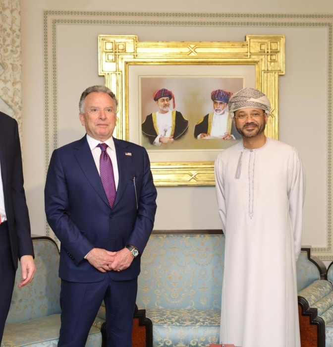 Omán, mediador en las fallidas negociaciones de Trump con Irán, dispara contra [...]