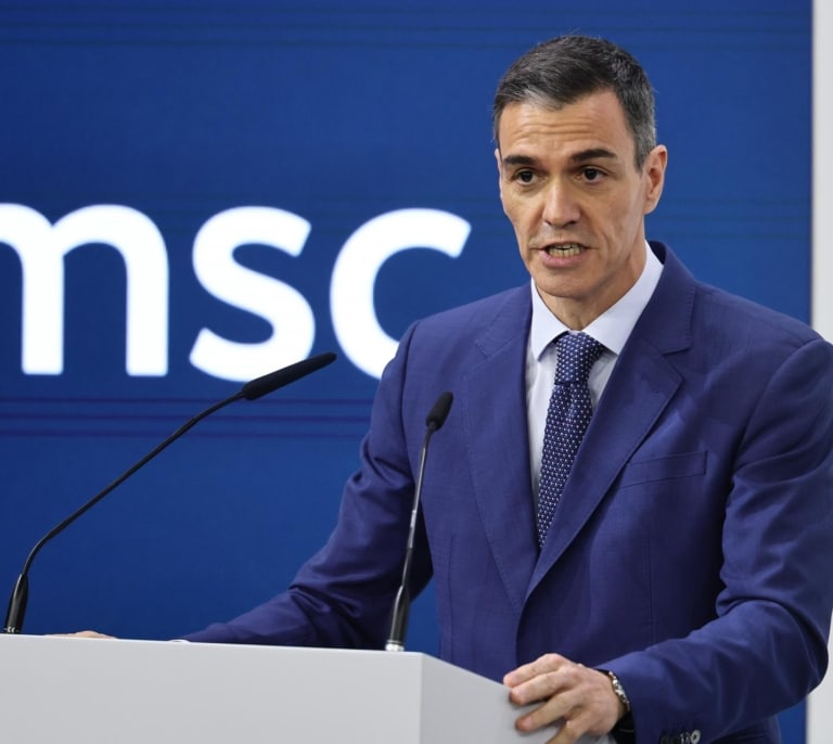 Pedro Sánchez: "Hemos de reforzar el pilar europeo de defensa y depender menos de EEUU"