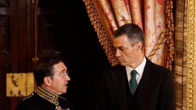 El Instituto Elcano advierte de que la política de Albares mantiene a España atrapada entre Argelia y Marruecos "con un margen de maniobra limitado"