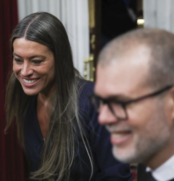 Junts inflige un doble castigo al Gobierno y le tumba con PP [...]