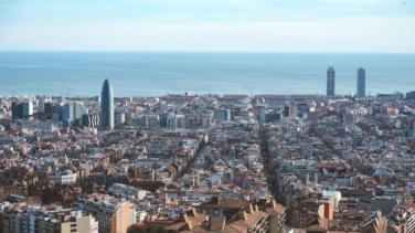 El sector salud lideró en 2025 la creación de empleo en el ecosistema de hubs de Cataluña