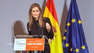 Aagesen anuncia un plan contra la "desinformación climática": "Un Gobierno negacionista es un peligro para la ciudadanía"